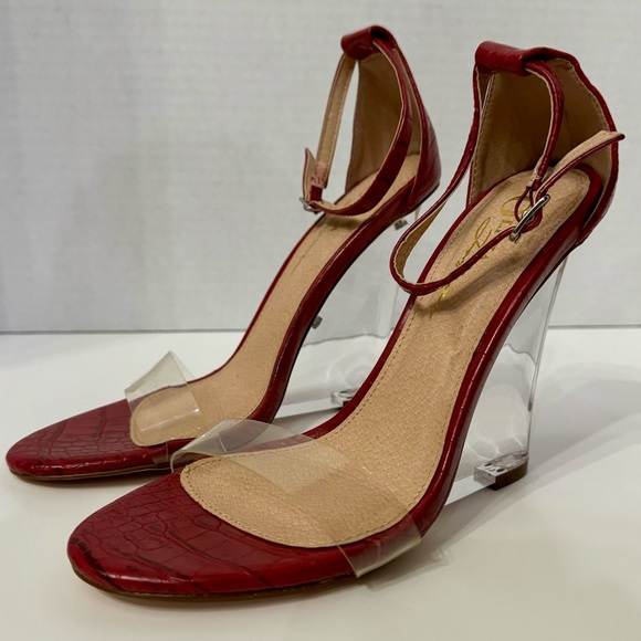 NWOT/NWOB Olivia Ferragamo Red Snakeskin Ankle Strap Sandal Wedges w/Clear Base - Picture 3 of 10